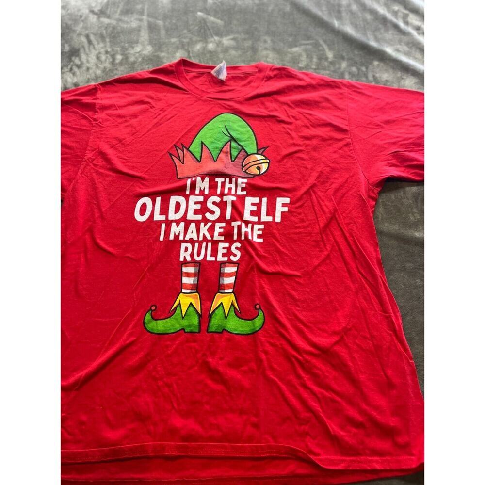 T Shirt I’m the oldest ELF I make the rules Funny Pun Size XL Red Christmas